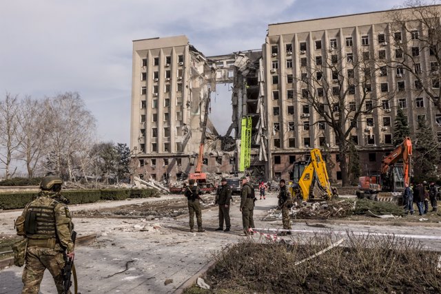 The Pentagon confirms that the Russian president is not Damage to the main administrative building in the city of Mikolaiv, in Ukraine, after an attack by the Russian Army